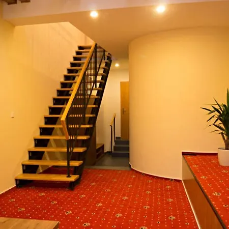 Apartmany Holiday Trebic Room photo